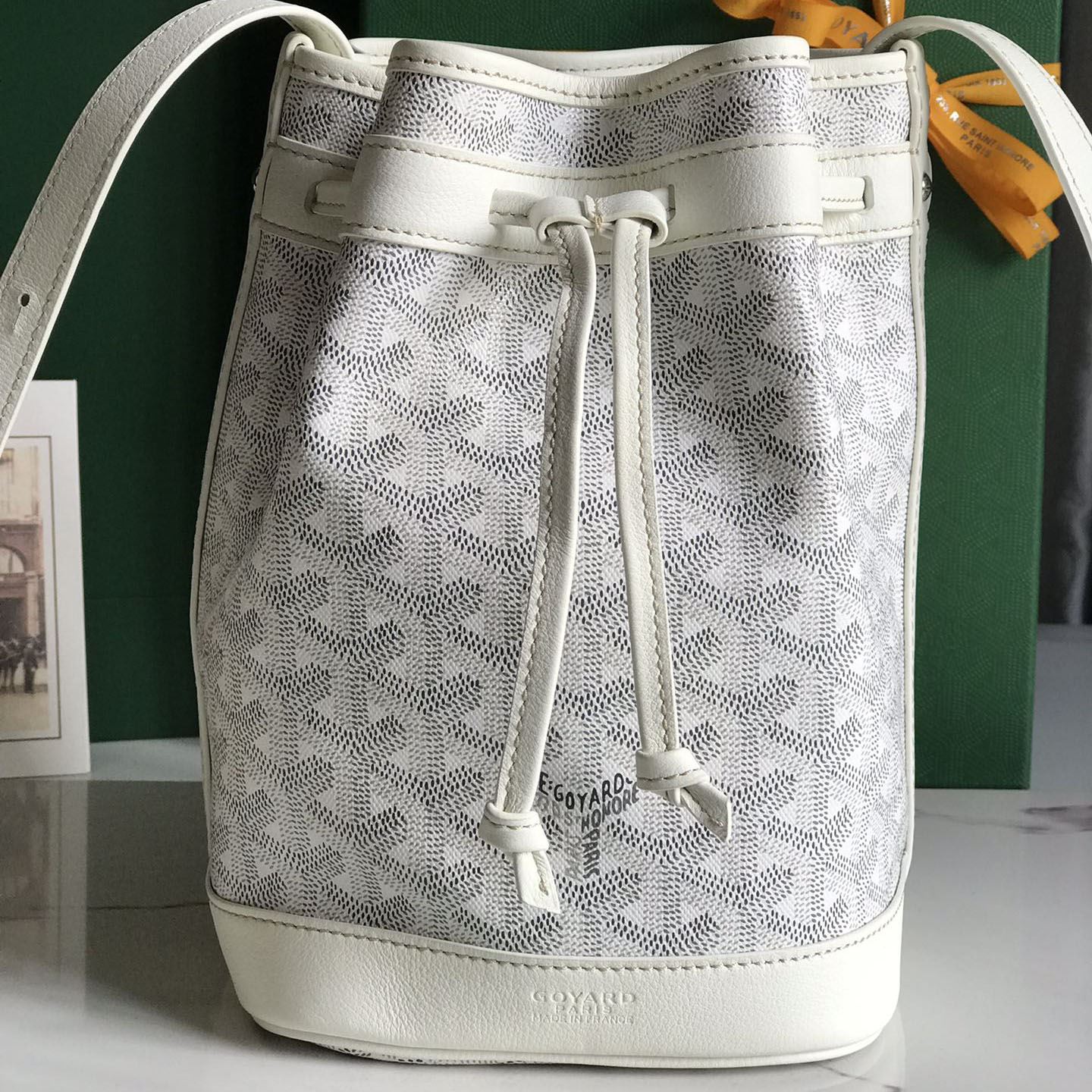 Go*ard bucket bags